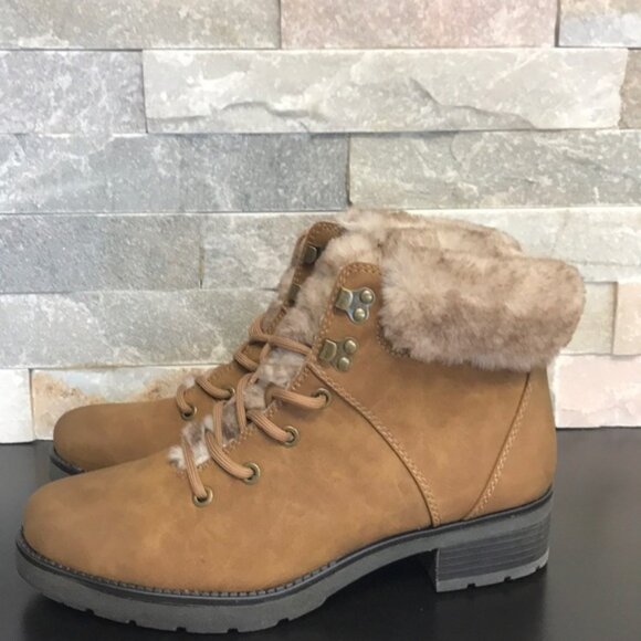 SOUL Naturalizer Quentin Lace Up Hiker Bootie - Picture 3 of 11